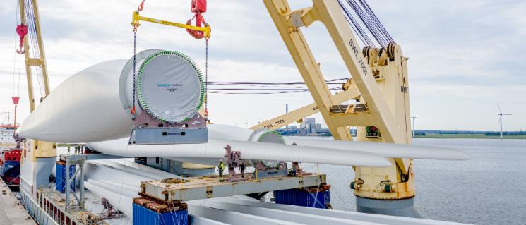 Transportation of a wind turbine