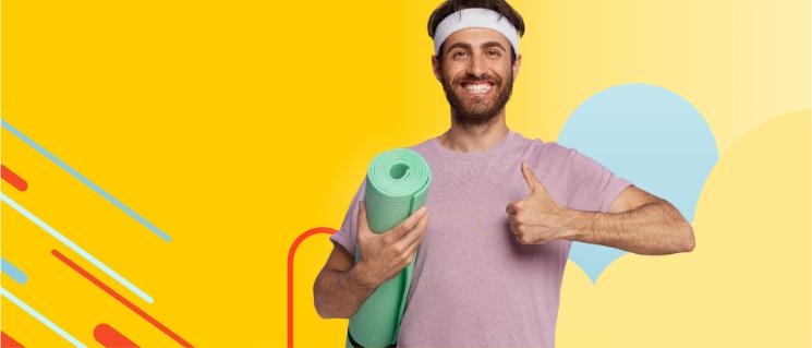 Man in gym outfit happy and positive to start exercising.